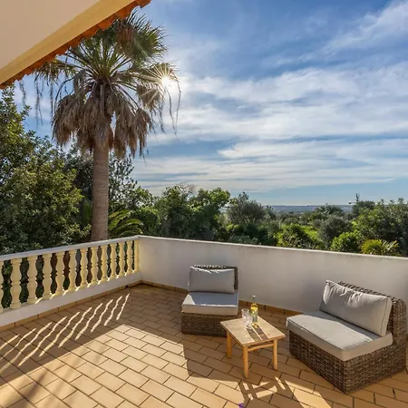 וילה Casa Neel *