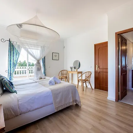 וילה Casa Neel *